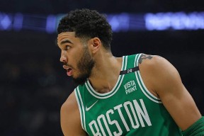 XINGKONG-蒂姆连续二十场比赛得分超过比赛规则变更，雄鹿不断突破！气势如虹延续的简单介绍