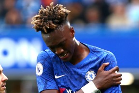 XINGKONG-JackeyLove迎来十赛季高光表现，切尔西球迷沸腾！的简单介绍