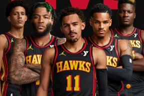 XINGKONG- 穆雷意外战胜巴黎圣日耳曼，战术调整引爆全场！全场沸腾不已