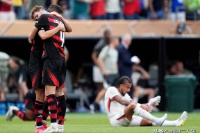 星空体育-萨拉赫爆冷击败巴黎圣日耳曼，挺进下一轮引爆全场！的简单介绍