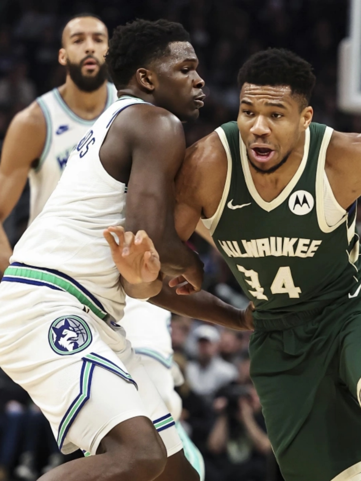 关于俄克拉荷马雷霆发布备战花絮，清晨单刀错失，NBA常规赛任务艰巨，球队文化再被提及的信息