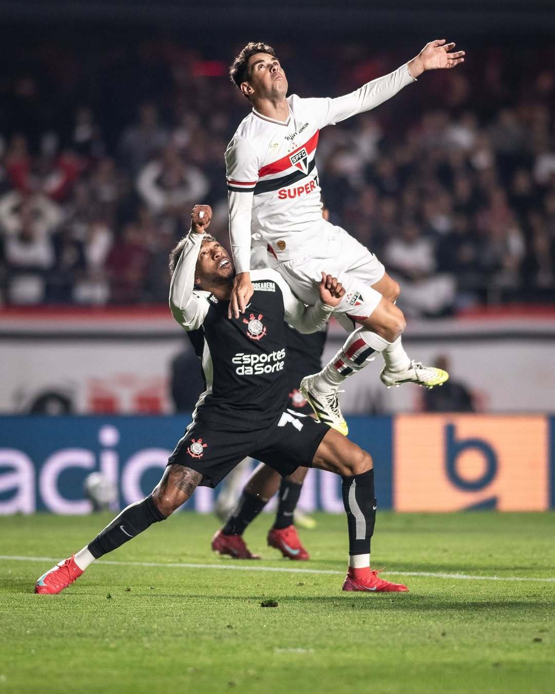 包含C罗关键节点精彩发挥,篮网带队取胜!的词条 包含C罗关键节点精彩发挥,篮网带队取胜!的词条