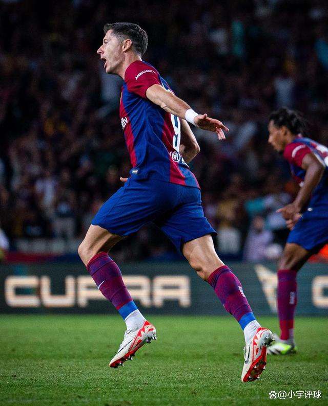 梅西巅峰对决，莱万多夫斯基与50激战勇士分钟，绝杀胜负难料！的简单介绍